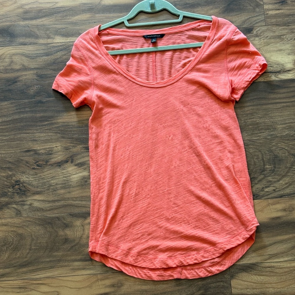 Banana Republic Pink Fitted Short Sleeve T-Shirt